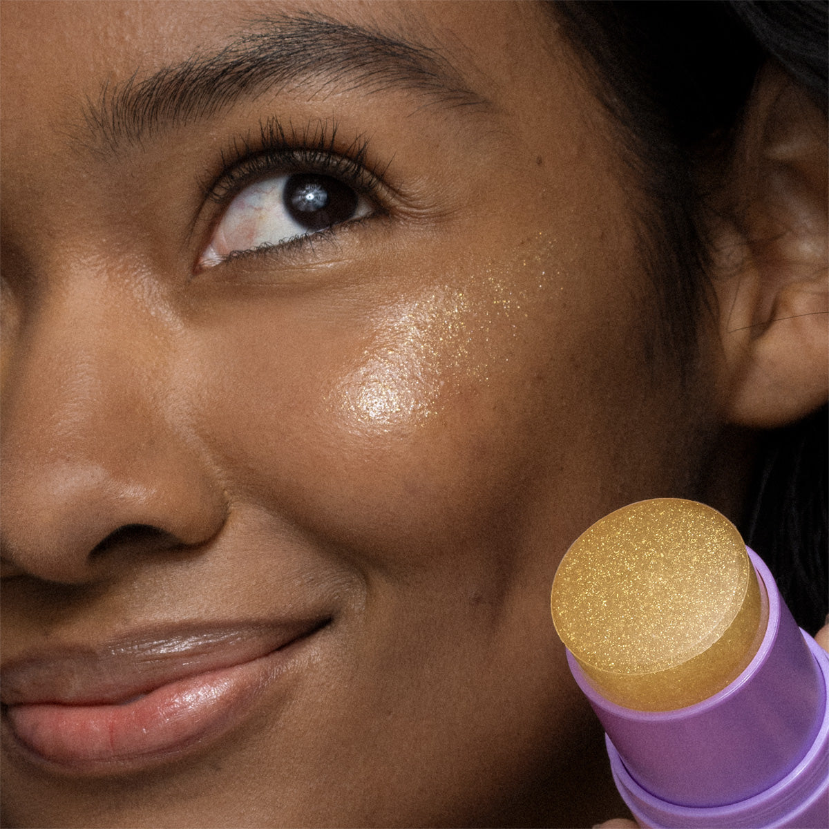 ClearStartGoldenHourHydratingStickSPF30-texture