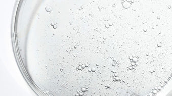 Wat is hyaluronzuur en wat doet het voor je huid?